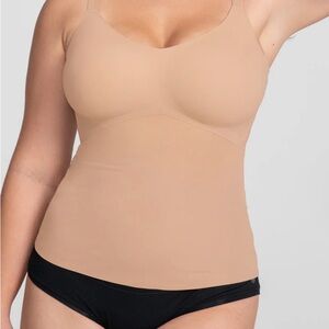 HONEYLOVE LIFTWEAR CAMI BRA SIZE MEDIUM SAND BEIGE NUDE NWOT SHAPEWEAR WIRELESS